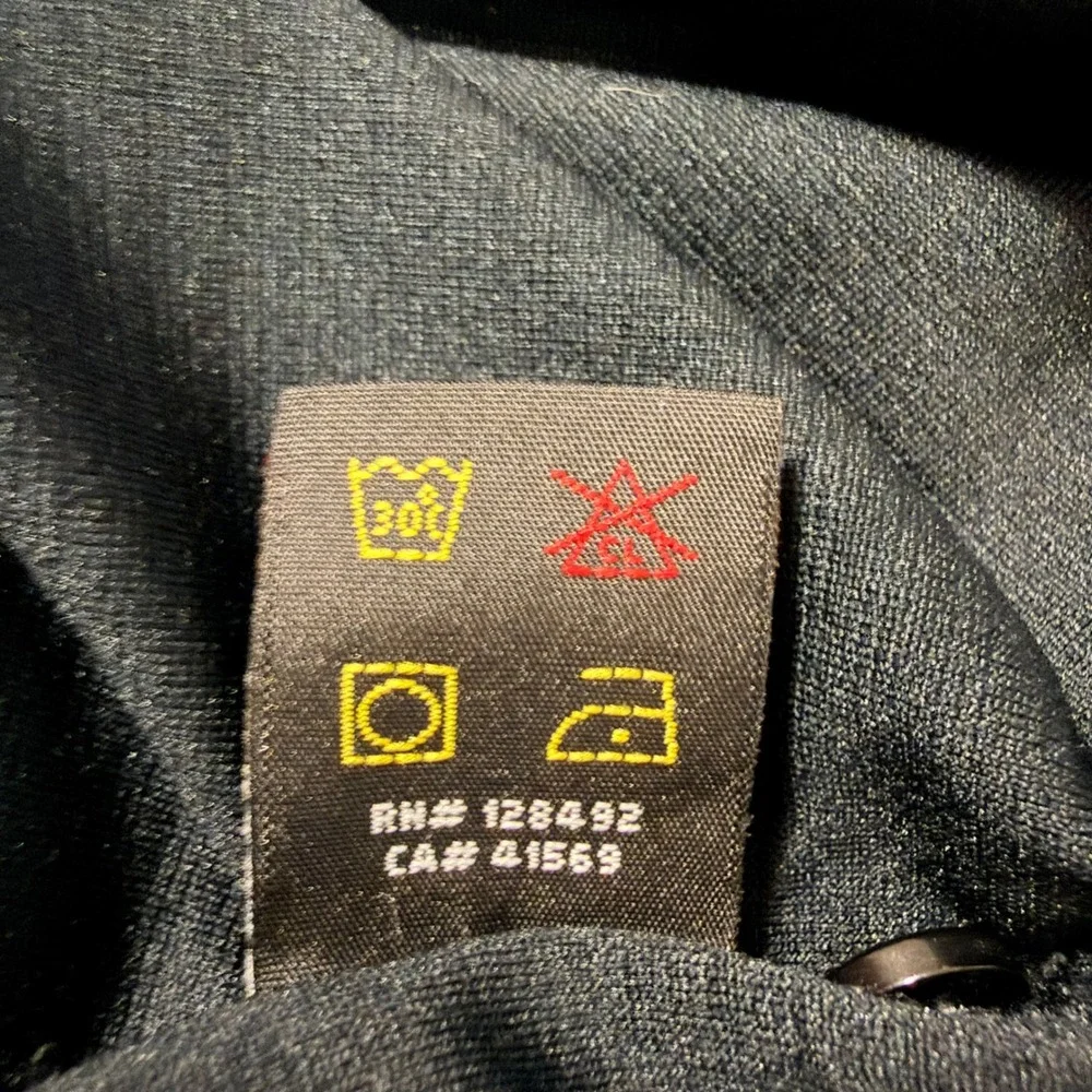 Greg Norman Play Dry Mens Polo Shirt Medium Black Microfiber Short Sleeve Golf - Picture 6 of 8